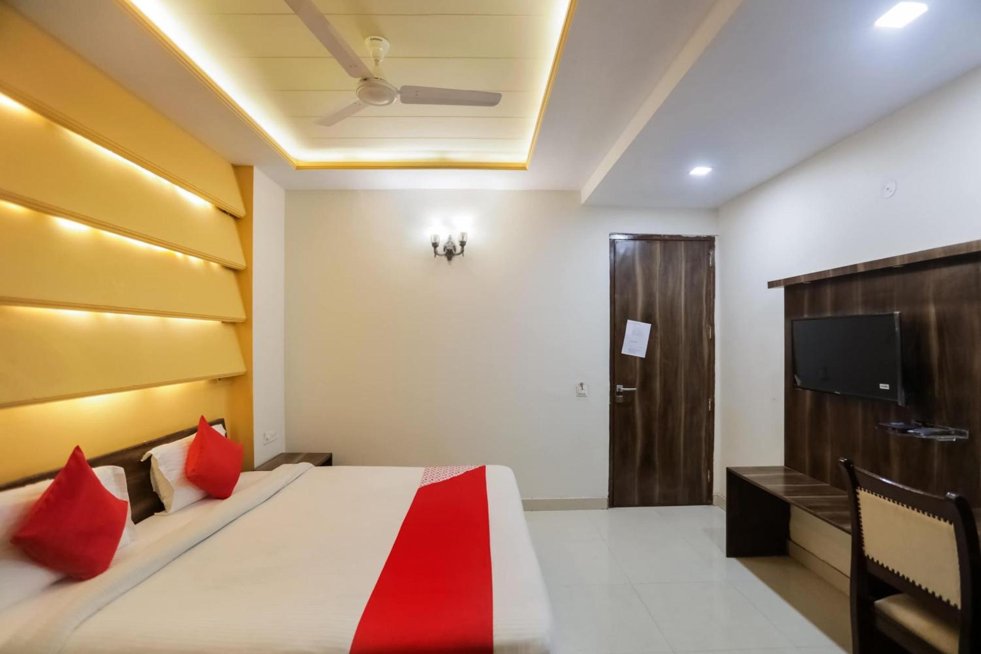 Hotel O Abhi Residency Delhi  Exterior foto